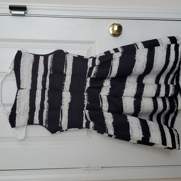 Black and White A-Line Dress - Picture 2 of 5